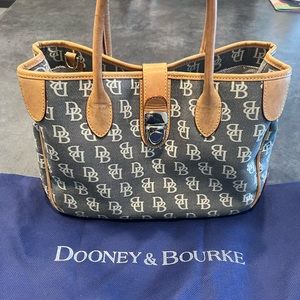 Dooney Bourke Handbag | Small Double Handle | HP51Q BL | Grey Monogram